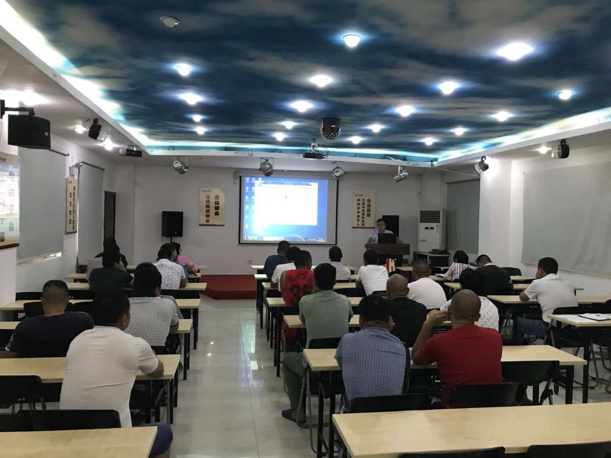 师资力量——兴隆县蓝鹰机动车驾驶员培训学校的核心竞争力